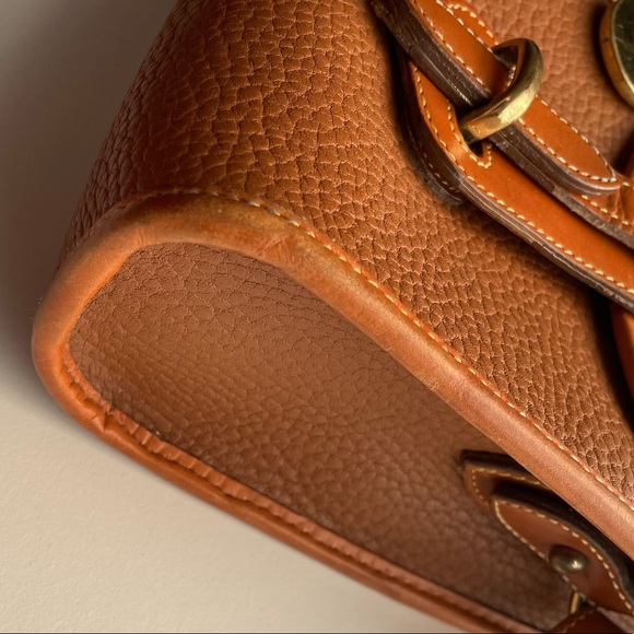 Dooney and Bourke AWL mini  Essex Crossbody Bag Peanut - Picture 11 of 16